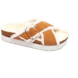Faux Shearling Platform Sandal size 9
